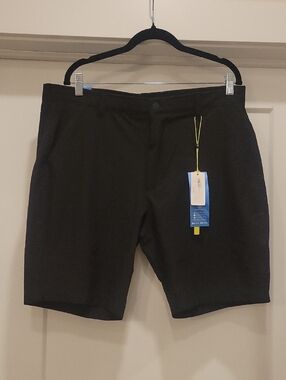 Kyodan Black Athletic Stretch Flat-Front Golf Shorts